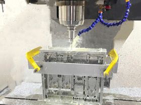 鋁合金精密CNC加工